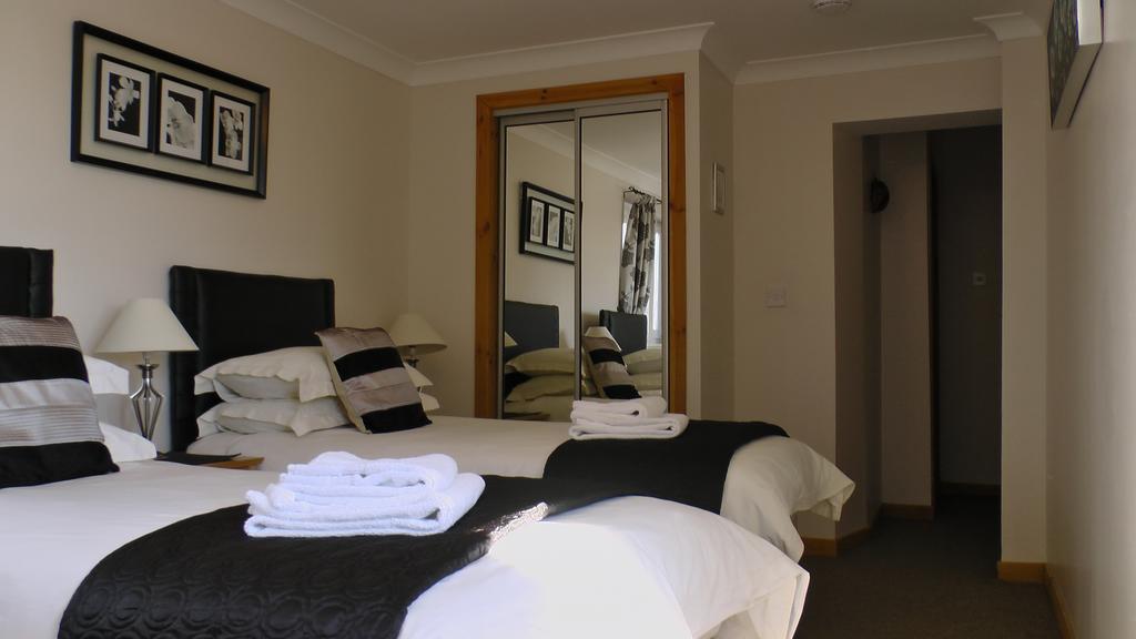 Linksview Guest House קרנוסטי חדר תמונה