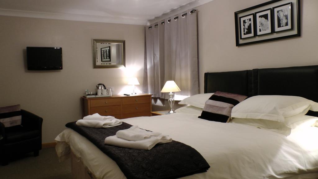 Linksview Guest House קרנוסטי חדר תמונה